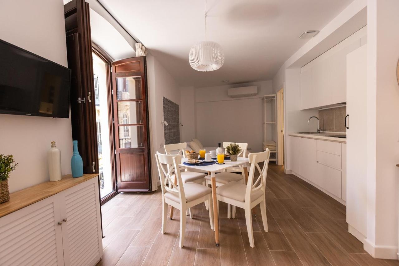 Apartamento Especeria Blue By #Cuatrocallesflats Malaga Bagian luar foto