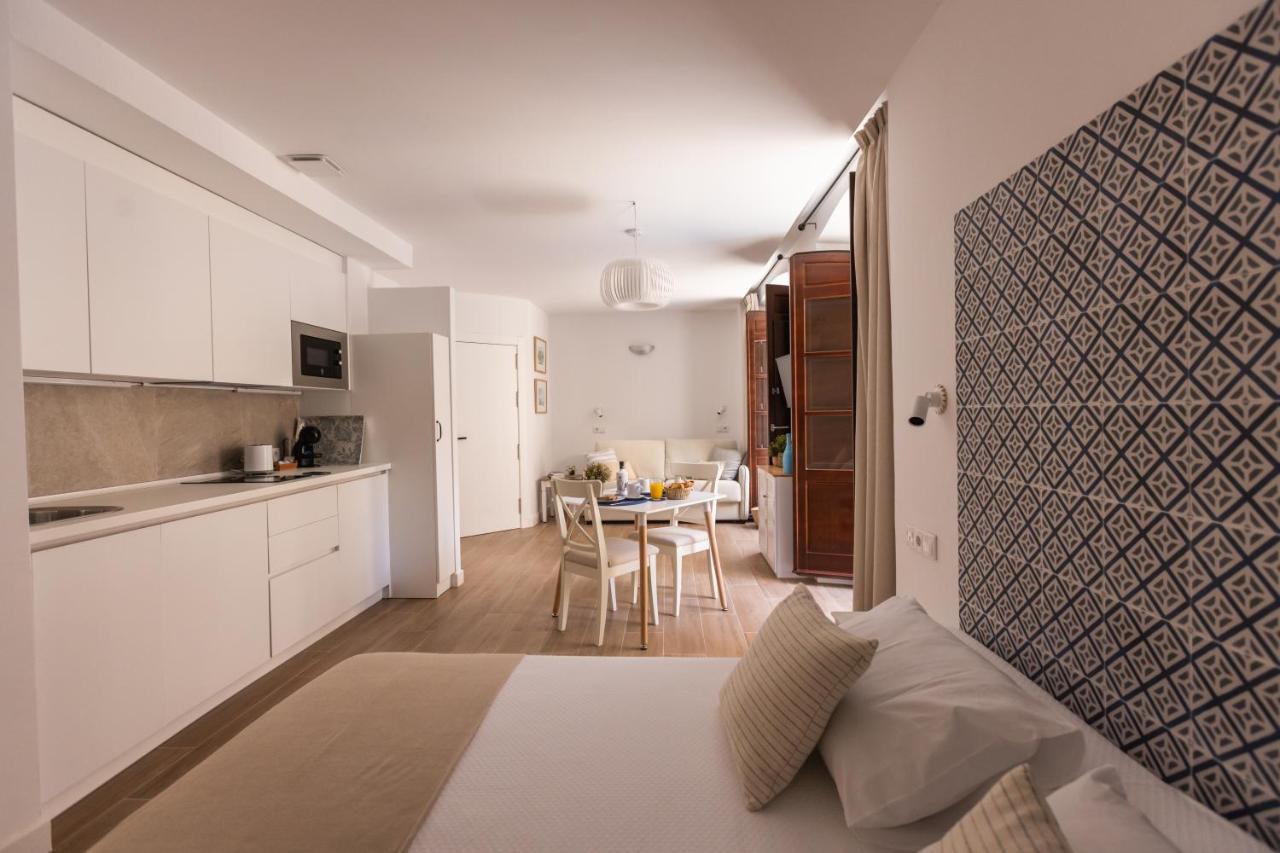 Apartamento Especeria Blue By #Cuatrocallesflats Malaga Bagian luar foto